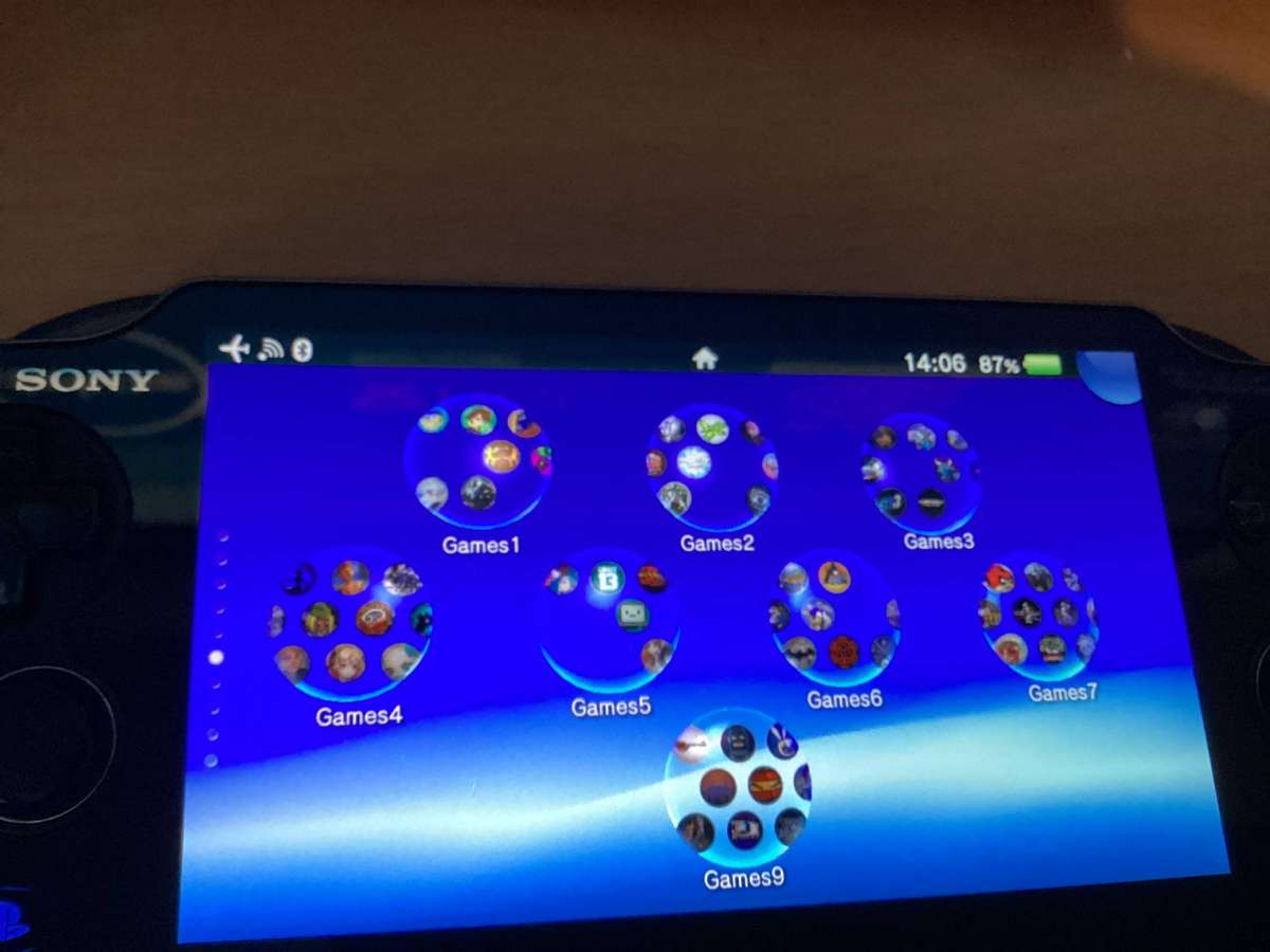 PSP Vita E0682 comes with a 240 gig memory card Modded with over 50games installed