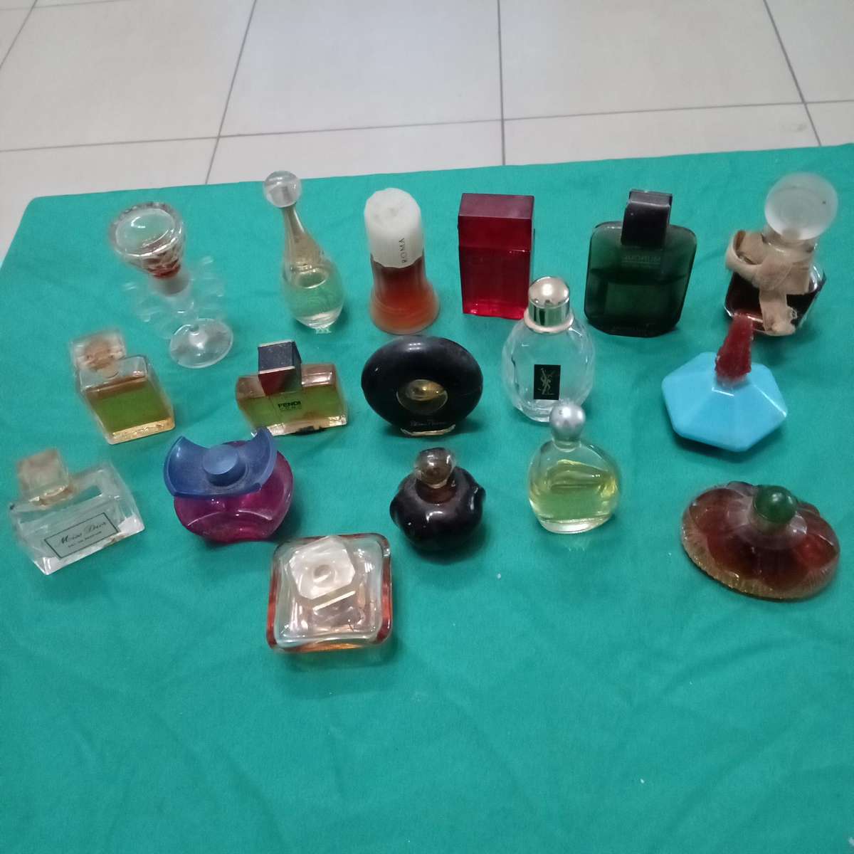 VINTAGE MINITURE PERFUME BOTTLES