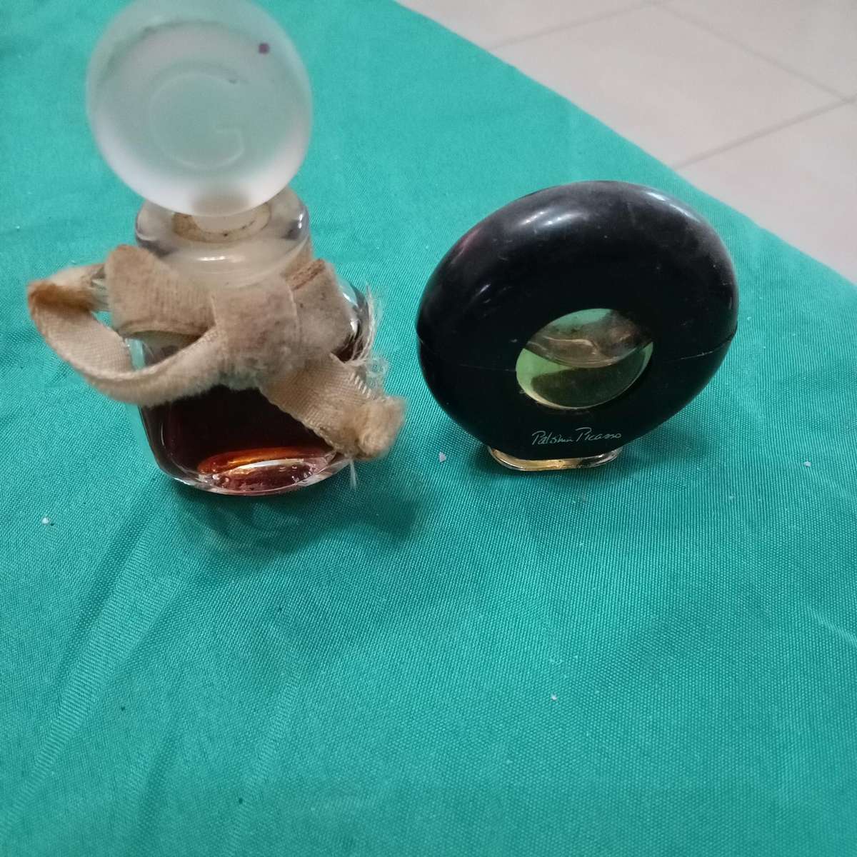 VINTAGE MINITURE PERFUME BOTTLES