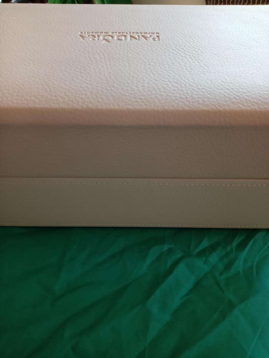 PANDORA JEWELRY BOX