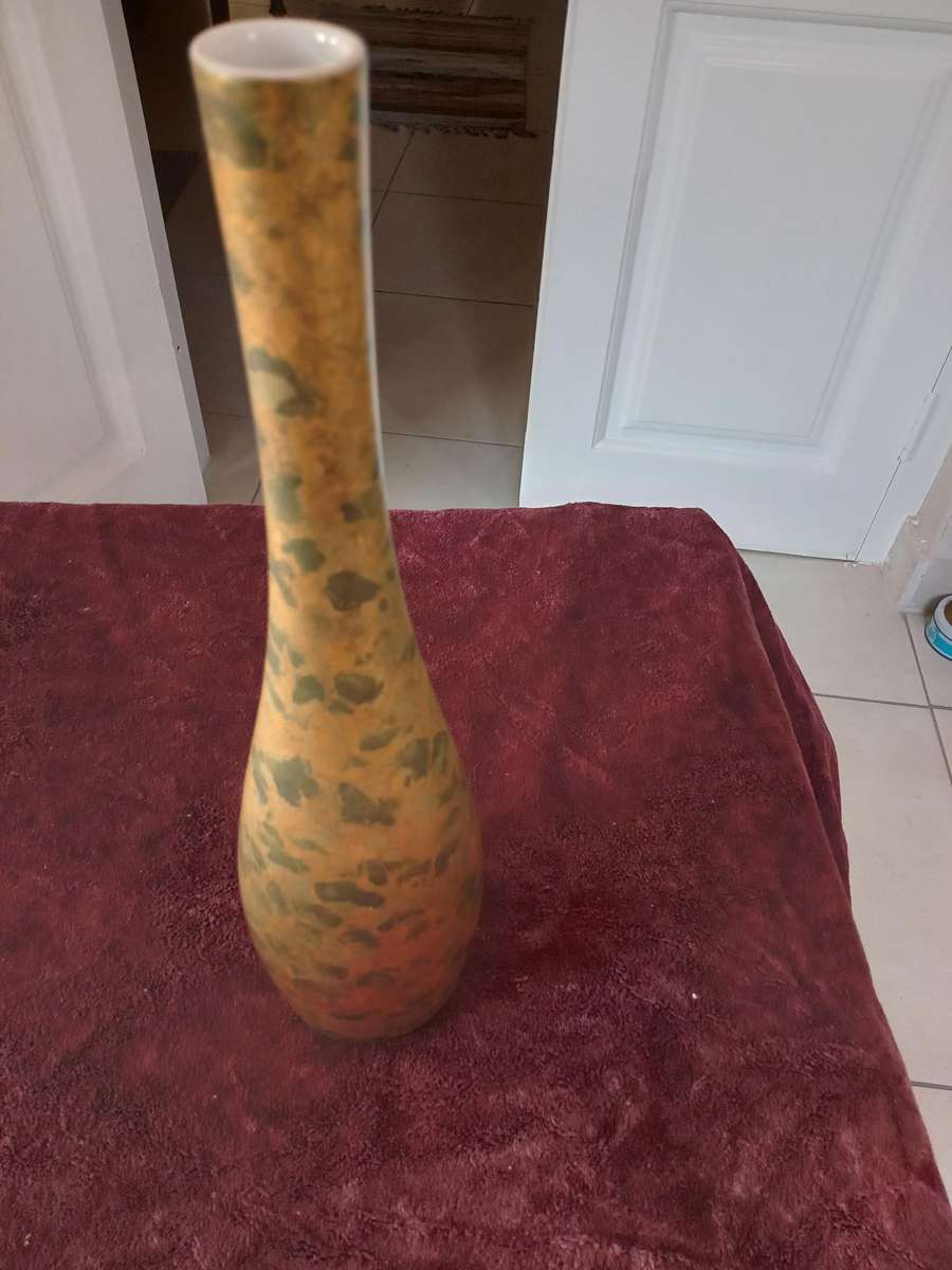 ROSENTHAL STUDIO LINE BUD VASE