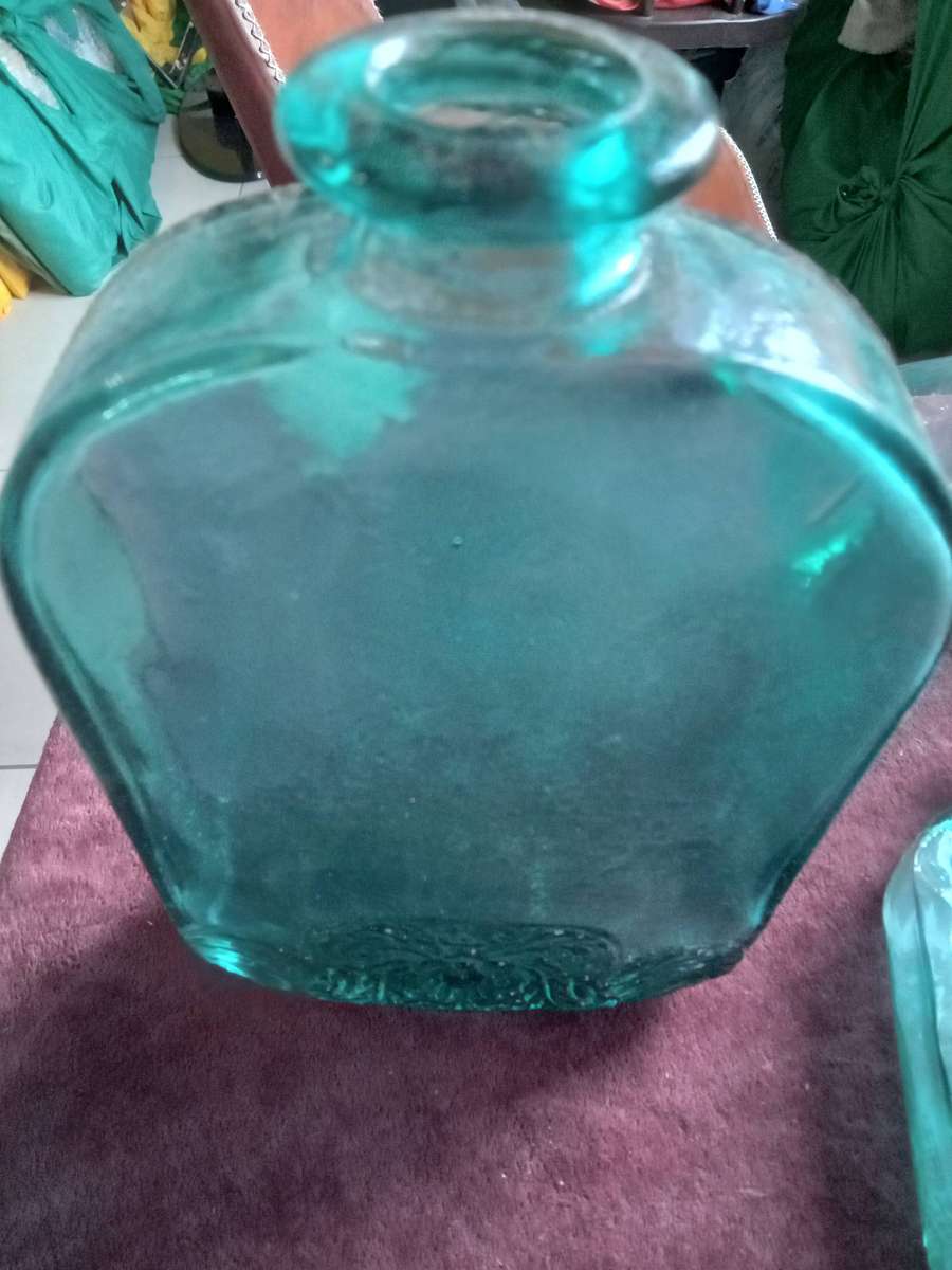 VINTAGE TURQUOISE BOTTLES