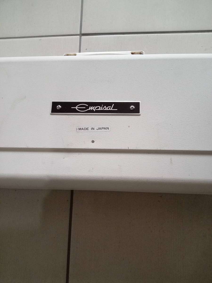 EMPISAL KNITTING MACHINE