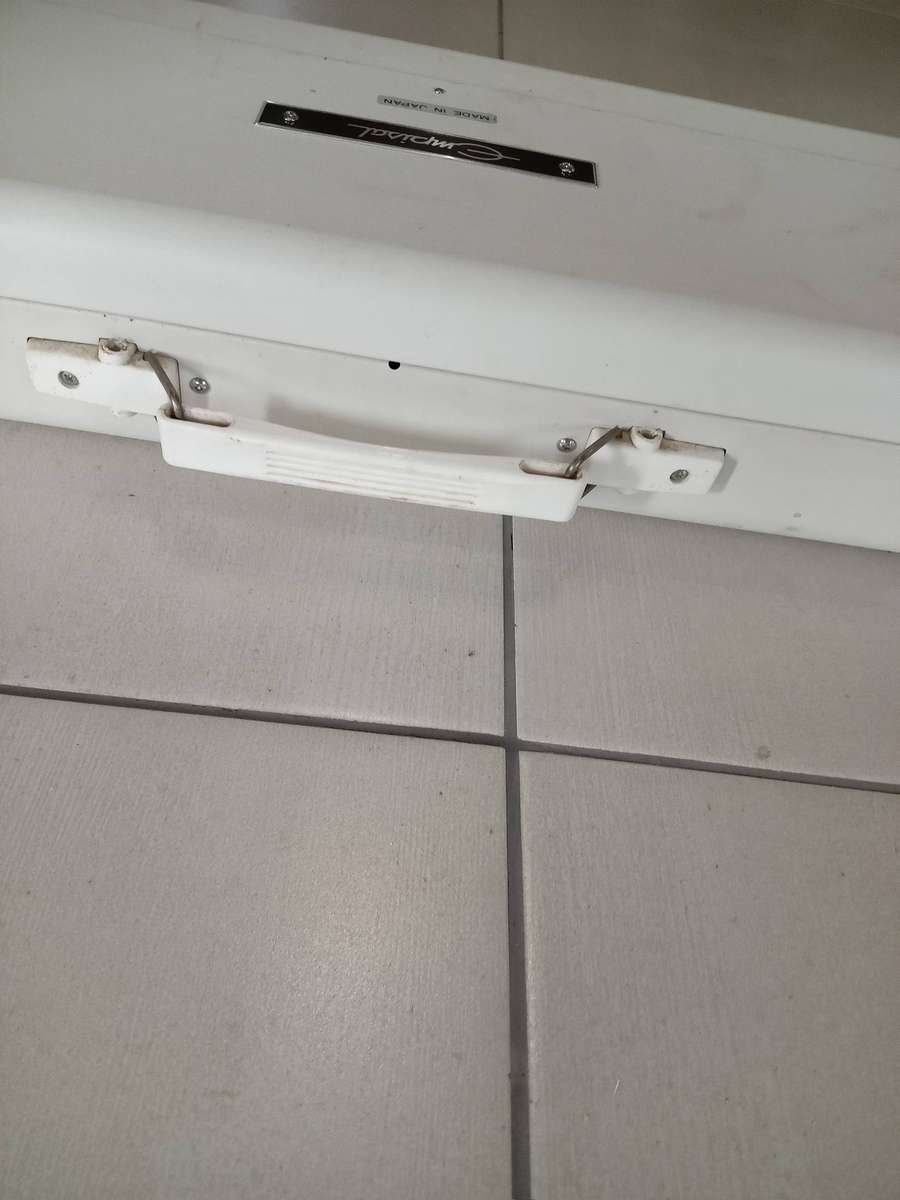 EMPISAL KNITTING MACHINE