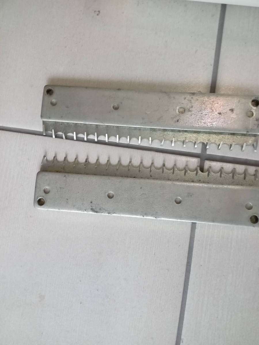 EMPISAL KNITTING MACHINE