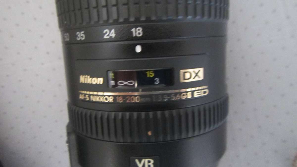 Nikon AF-S DX NIKKOR 18200mm f/3.55.6G ED VR