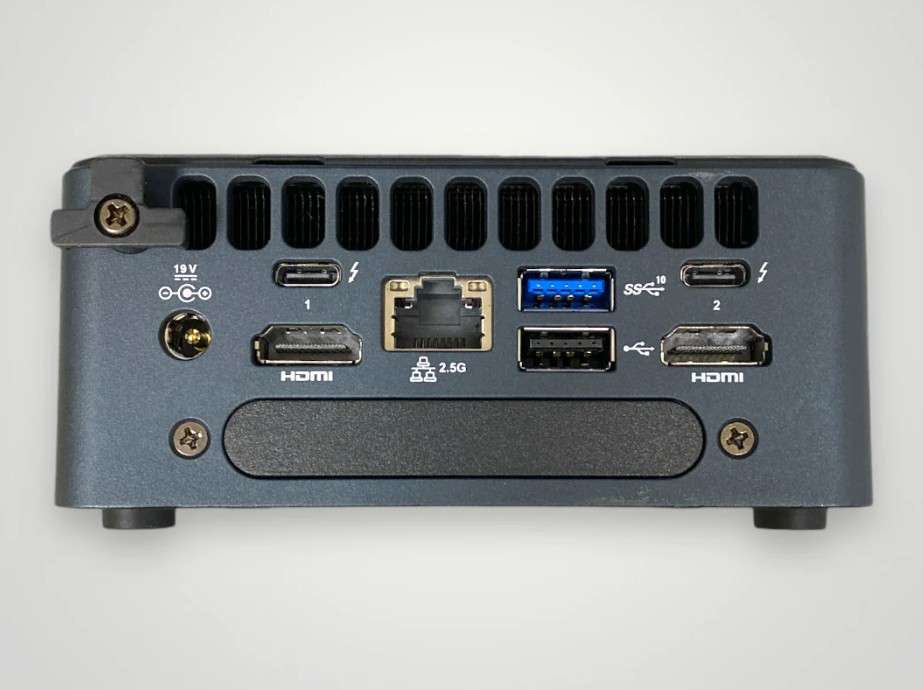 Intel NUC 11 Pro i7-1165G7| 16GB| 256GB SSD| Wifi & Bluetooth| Windows 11 Pro - NUC11TNHi7