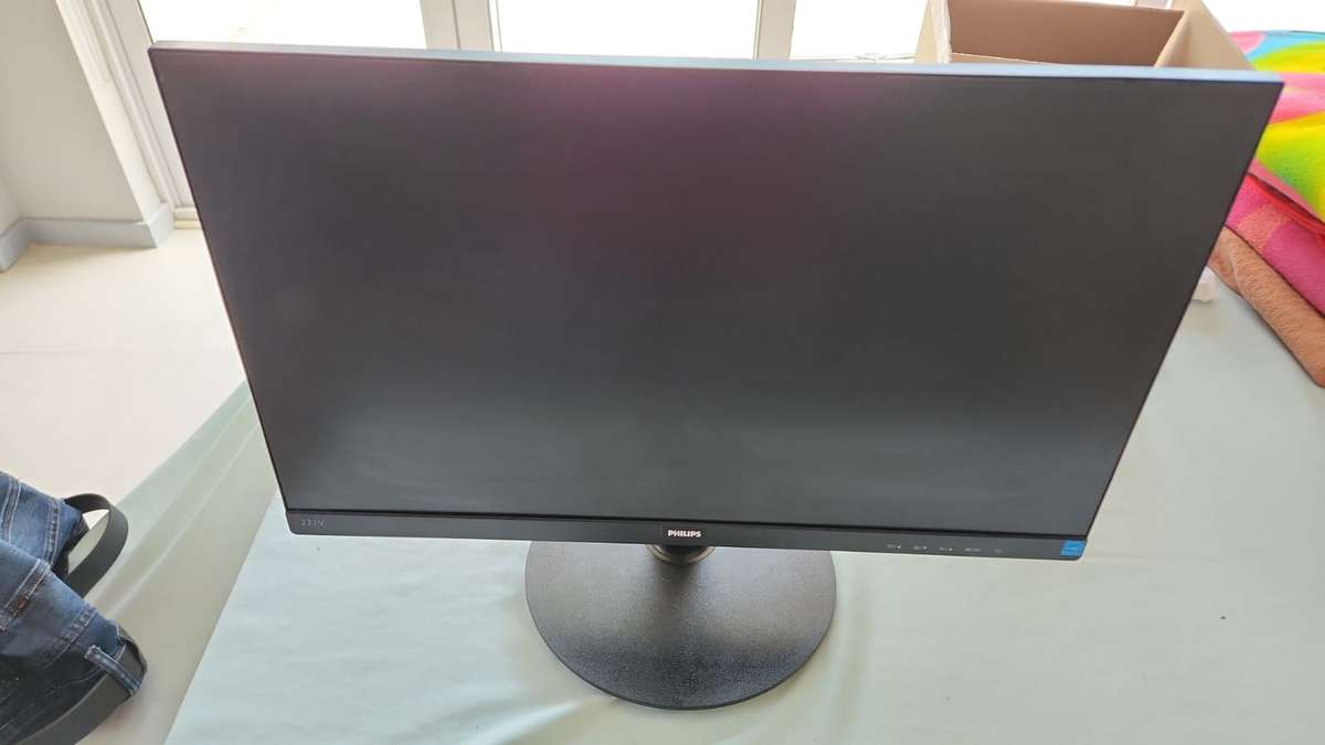Philips 221V8/73 22 inch 1080p Full HD Flat Monitor