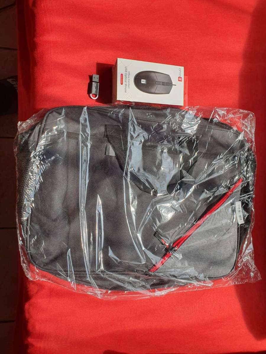 Dell Inspiron 10th Gen I5 Notebook, 8GB Ram, 256GB SSD, Win 11 Pro+Bag