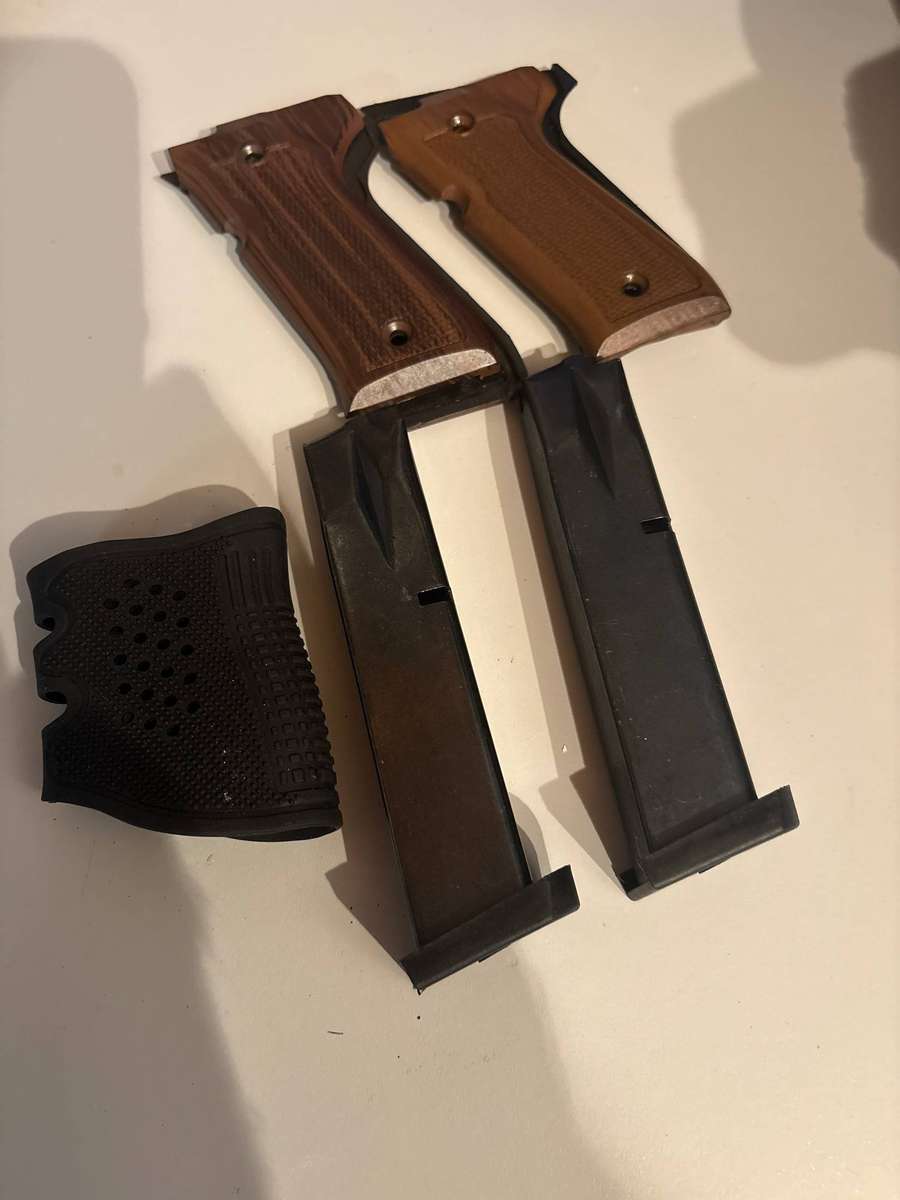 Blow F92 Blank Gun Black
