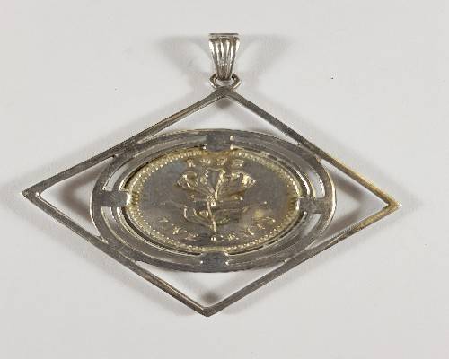 1975 Rhodesia 5c in Sterling Silver Pendant as per photo