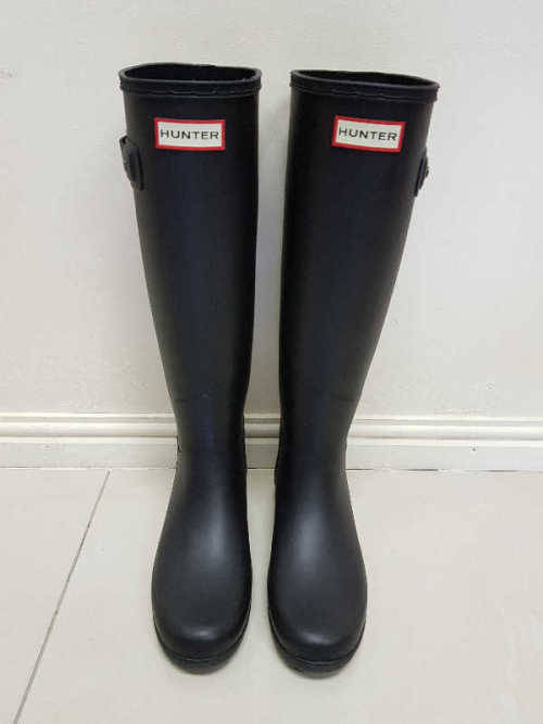 Hunter Original Refined Matte ladies boots as per photo