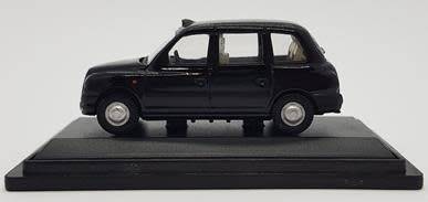 London Taxi Model Car made by Oxford Diecast scale 1:72 as per photo