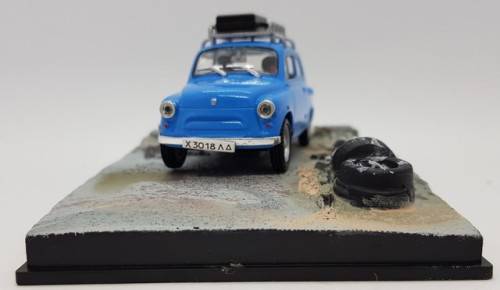 Bond 007 - Goldeneye - ZAZ-965A model car as per photo