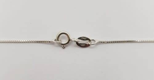 925 Sterling Silver Tree of Life Pendant and Chain weight 4g as per photo