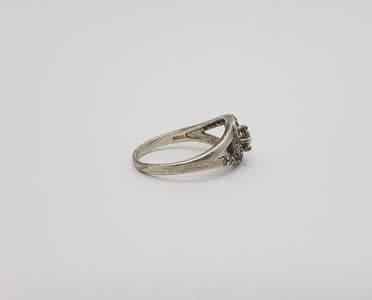 925 Sterling Silver Ring Size N Weight 2.3g as per photo