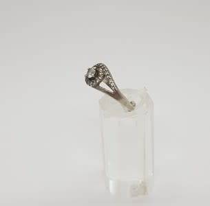 925 Sterling Silver Ring Size N Weight 2.3g as per photo