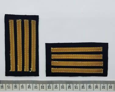Pair of 4-stripe rank badges as per scan