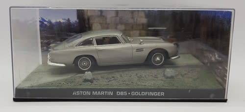 Aston Martin DB5 - Goldfinger model car  - casing cracked, broken mirror and missing light