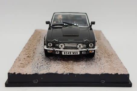 Aston Martin V8 Vantage - The Living daylights model car - as per photo