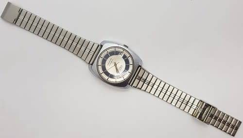 Wilhelm Calendrier men`s wind up watch - working - as per photo