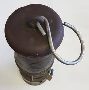 Victor Kent - Wolf safety mining lamp - as per photo