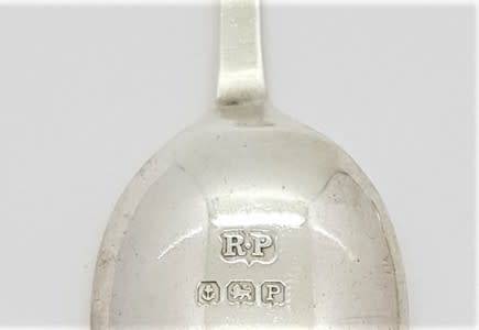 Set of 6 Hallmark Silver spoons in box weight 51,6g - as per photo