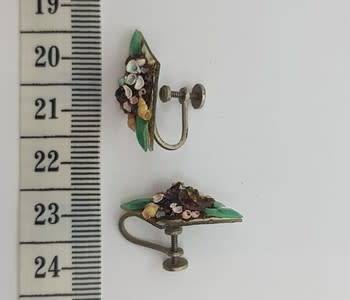 Vintage Pair of Costume Jewelry Clip-On Earrings - as per photo