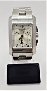 Baume and Mercier Geneve Swiss made Chronograph Men`s Watch as per photo