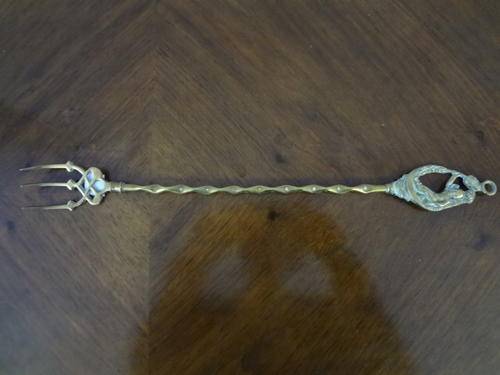 Fireplace fork as per photo