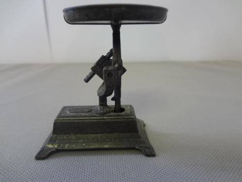 Vintage pencil sharpener as per photo
