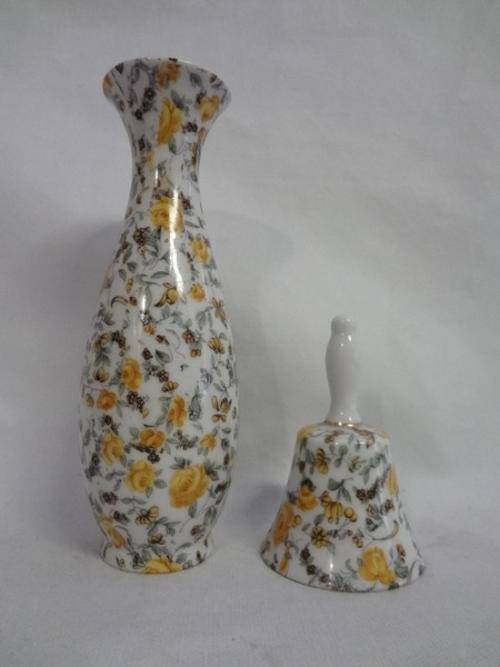 Flower pattern bell & vase set - as per photo