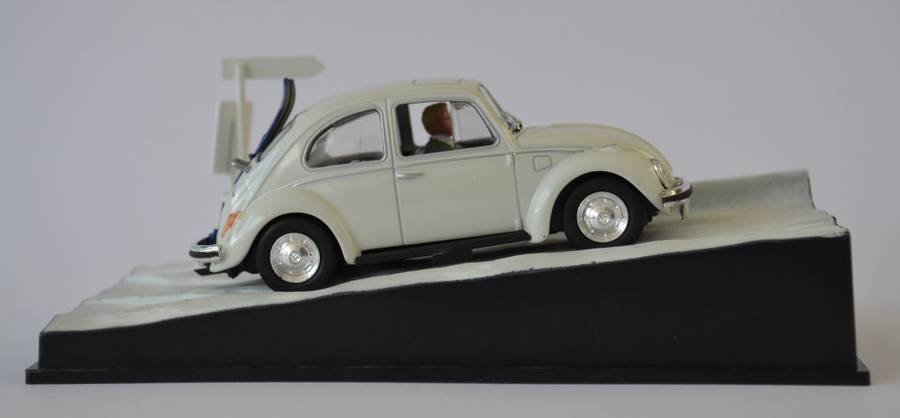 James Bond 007 Volkswagen Beetle - On Her Majesty`s Secret Service Model Car Scale 1:43 as per photo