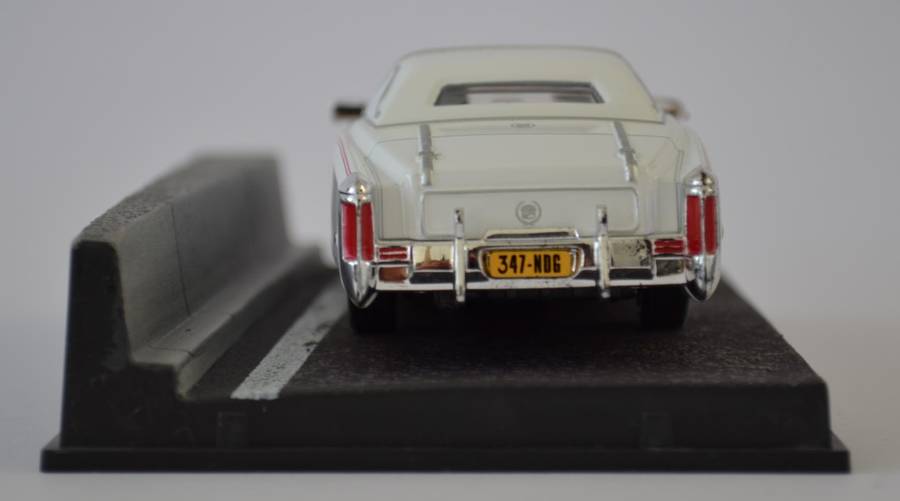 James Bond 007 Corvorado - Live and Let Die Model Car Scale 1:43 as per photo