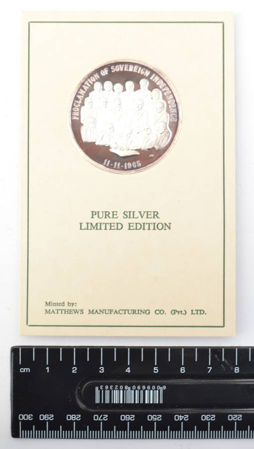 Rhodesian History Medallion Fine Silver weight 42g as per photo