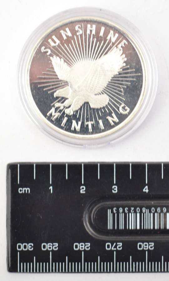 1 Oz Fine Silver Sunshine Minting Coin as per photo