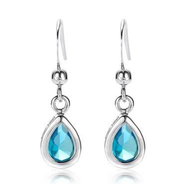 **GORGEOUS PEAR CUT AQUAMARINE EARRINGS SET IN  WHITE GOLD**