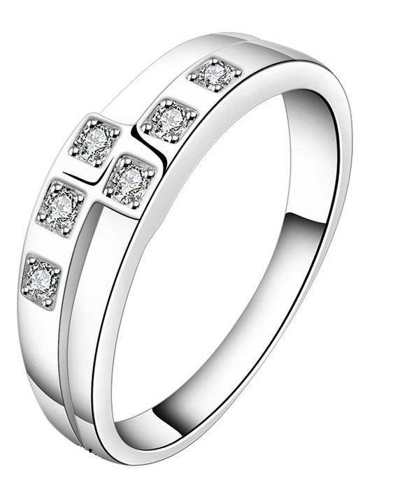 **CLASSIC UNDERSTATED MULTI DIAMOND WEDDING BAND **