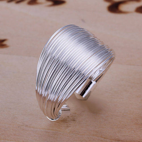 **MODERN MULTI STRAND ADJUSTABLE RING **