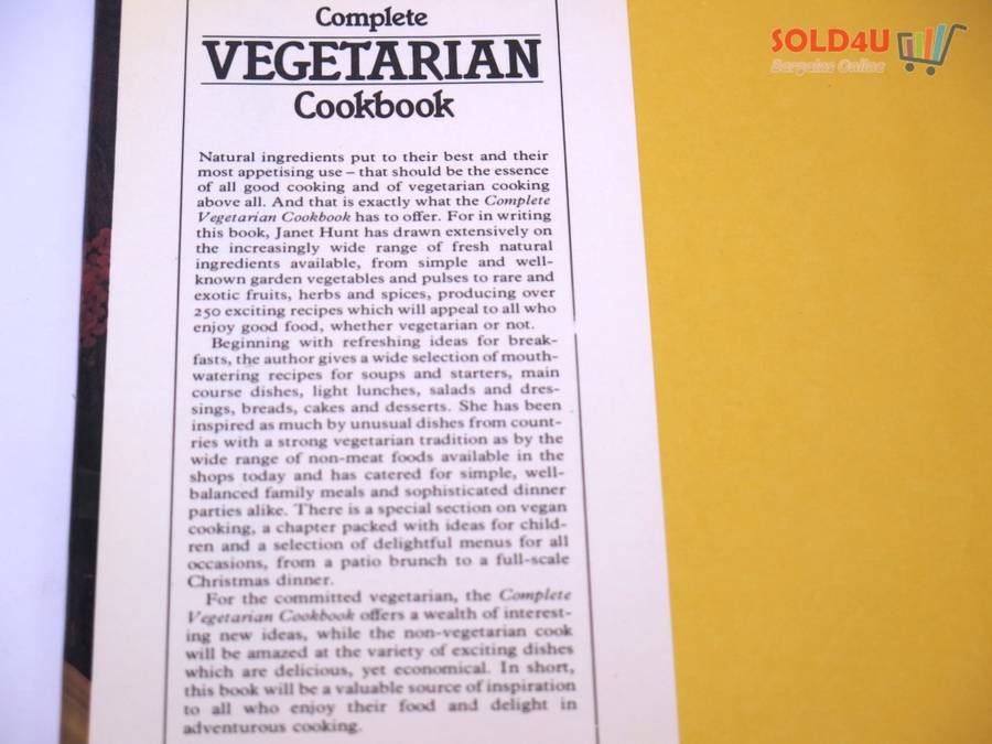 The Complete Vegetarian Cookbook by Janet Hunt