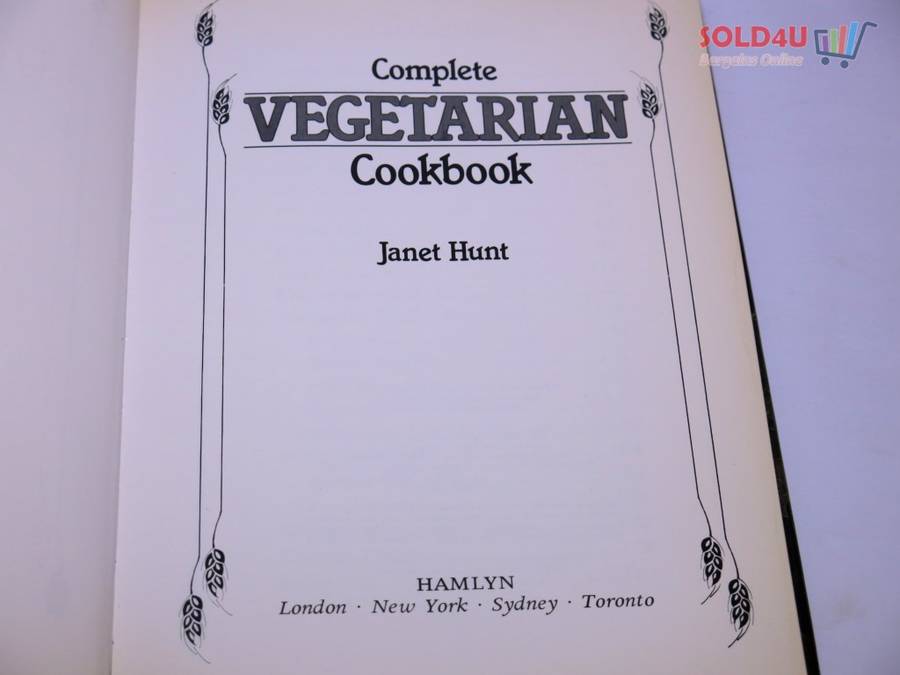The Complete Vegetarian Cookbook by Janet Hunt