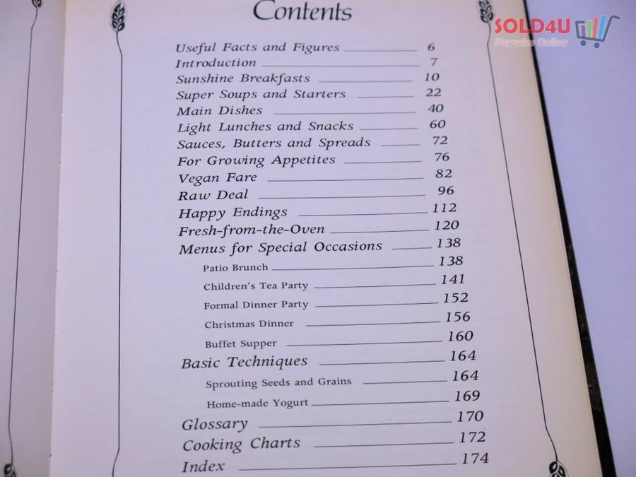 The Complete Vegetarian Cookbook by Janet Hunt