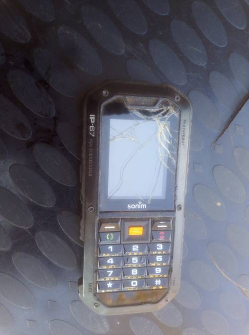 Sonim IP-67 phone ( Please Read)
