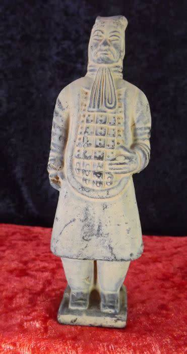CHINESE TERRACOTTA ARMY FIGURINES  - from SUEZYT