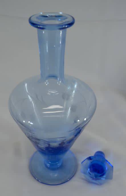 ART DECO CLEAR BLUE GLASS ETCHED DECANTER -  VINTAGE - from SUEZYT