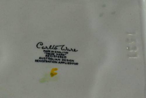 YELLOW BUTTERCUP RELISH DISH- CARLTONWARE - from SUEZYT