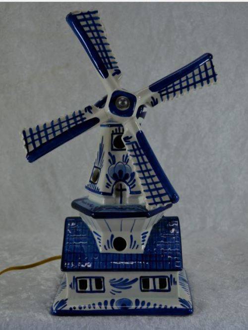 "RESERVED FOR RUDIE "BEAUTIFUL DELFT WINDMILL LAMP - WORKING - from SUEZYT