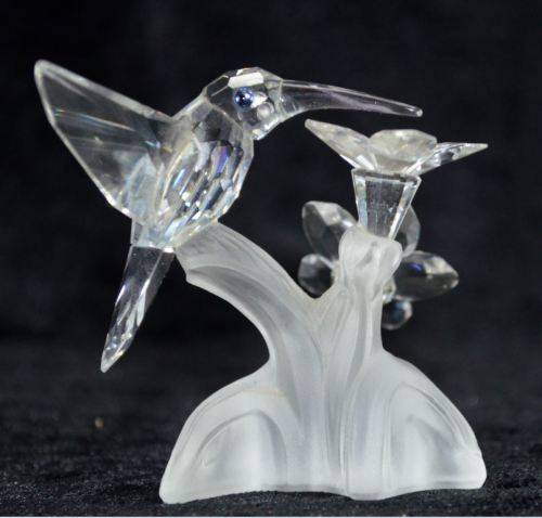 SWAROVSKI HUMMING BIRD FIGURINE - BOXED - from SUEZYT