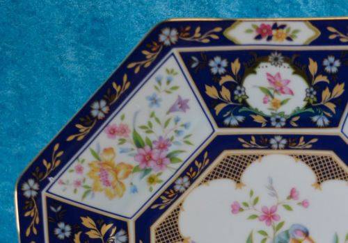 IMPERIAL IMARI PLATE -  (BLUE) - from SUEZYT