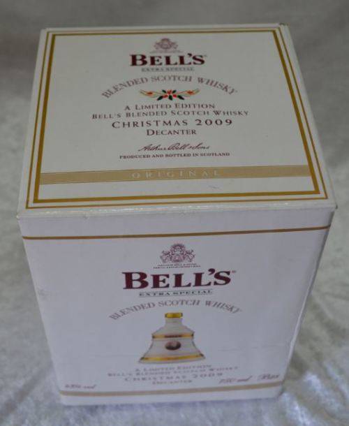 DECANTER BELLS CHRISTMAS 2009 LIMITED EDITION - EMPTY - from SUEZYT